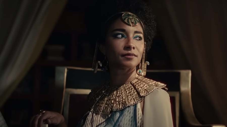 Queen-Cleopatra-1392x874